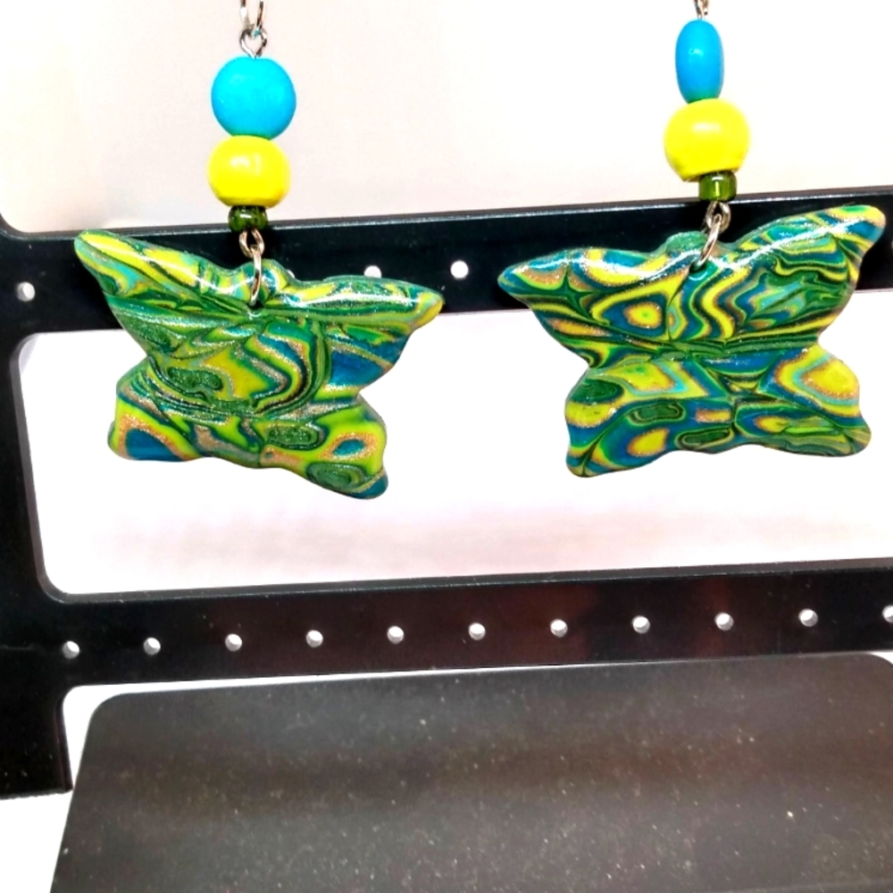 4/$15 clay earrings E112